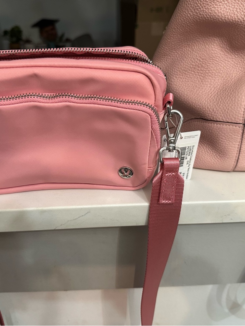 Pink Crossbody Sling Bag Lululemon, brand new with tags! - Picture 3 of 5